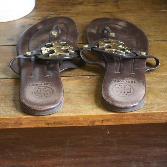 Tory Burch Metal Millers Brown leather sandal - Picture 2 of 4